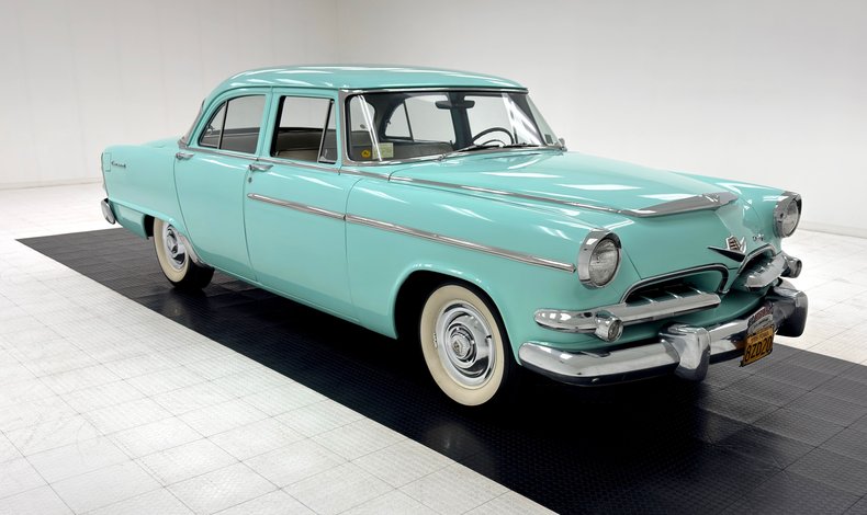 Dodge-Coronet-1955-Chiffon-Green-Green-18