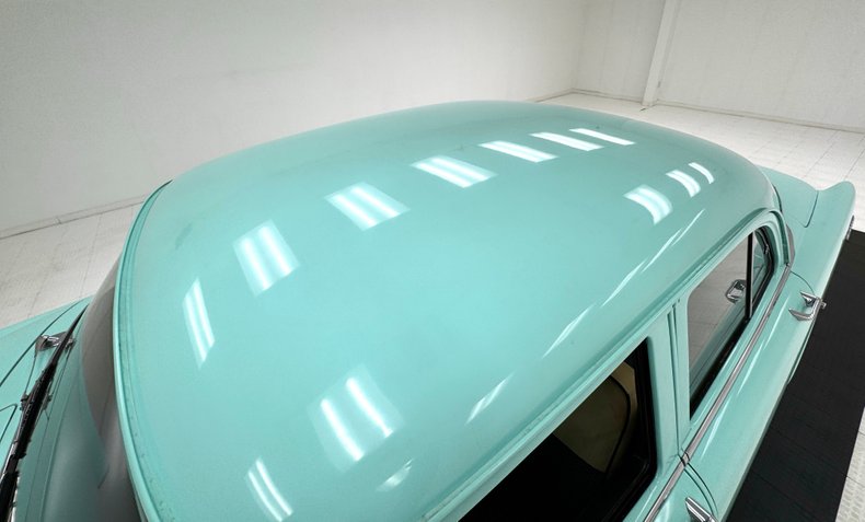 Dodge-Coronet-1955-Chiffon-Green-Green-22