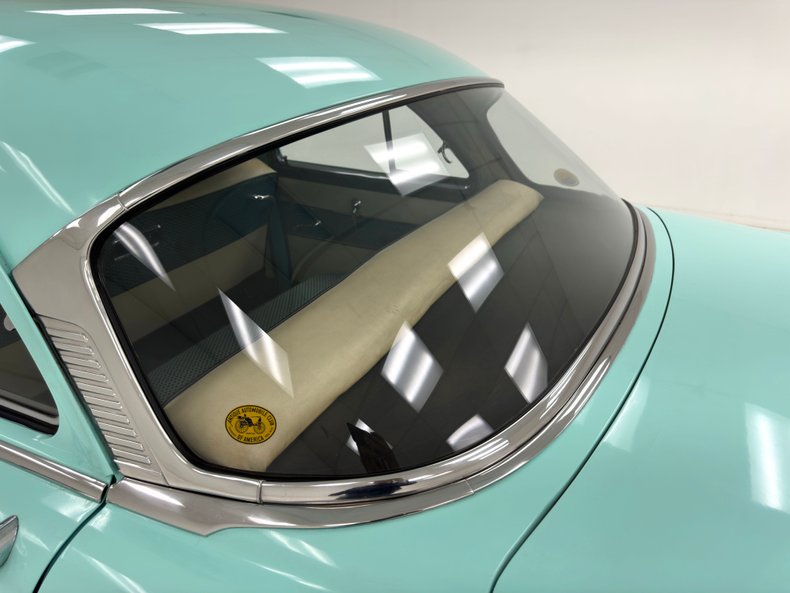 Dodge-Coronet-1955-Chiffon-Green-Green-25