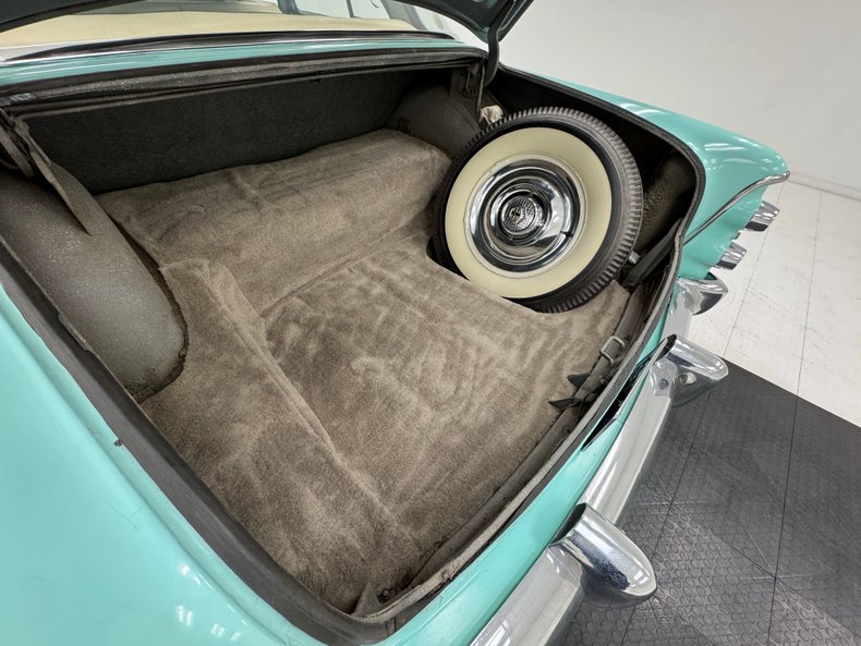 Dodge-Coronet-1955-Chiffon-Green-Green-31