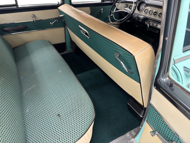 Dodge-Coronet-1955-Chiffon-Green-Green-39