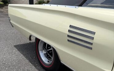 Dodge-Coronet-1966-13