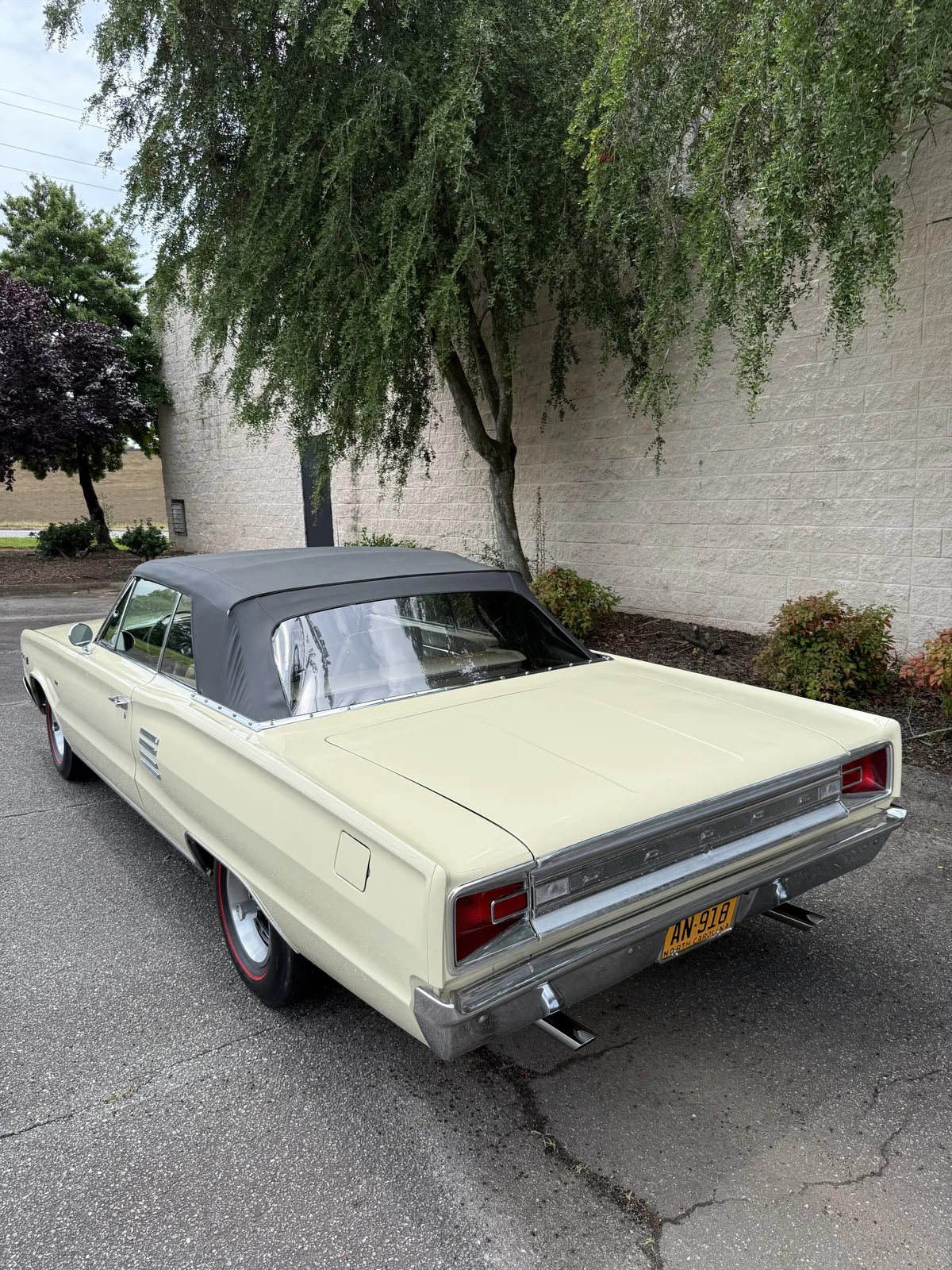 Dodge-Coronet-1966-17
