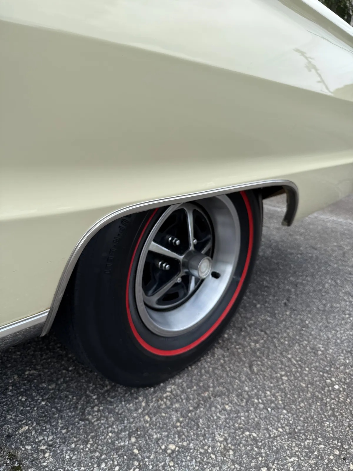 Dodge-Coronet-1966-2