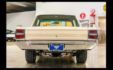 Dodge-Dart-1968-Pale-Yellow-With-Black-Hood-Tan-6