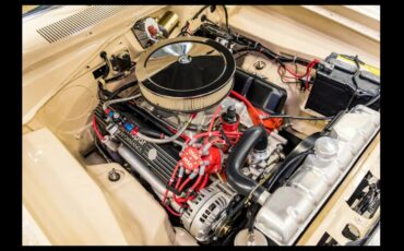 Dodge-Dart-1968-Pale-Yellow-With-Black-Hood-Tan-9