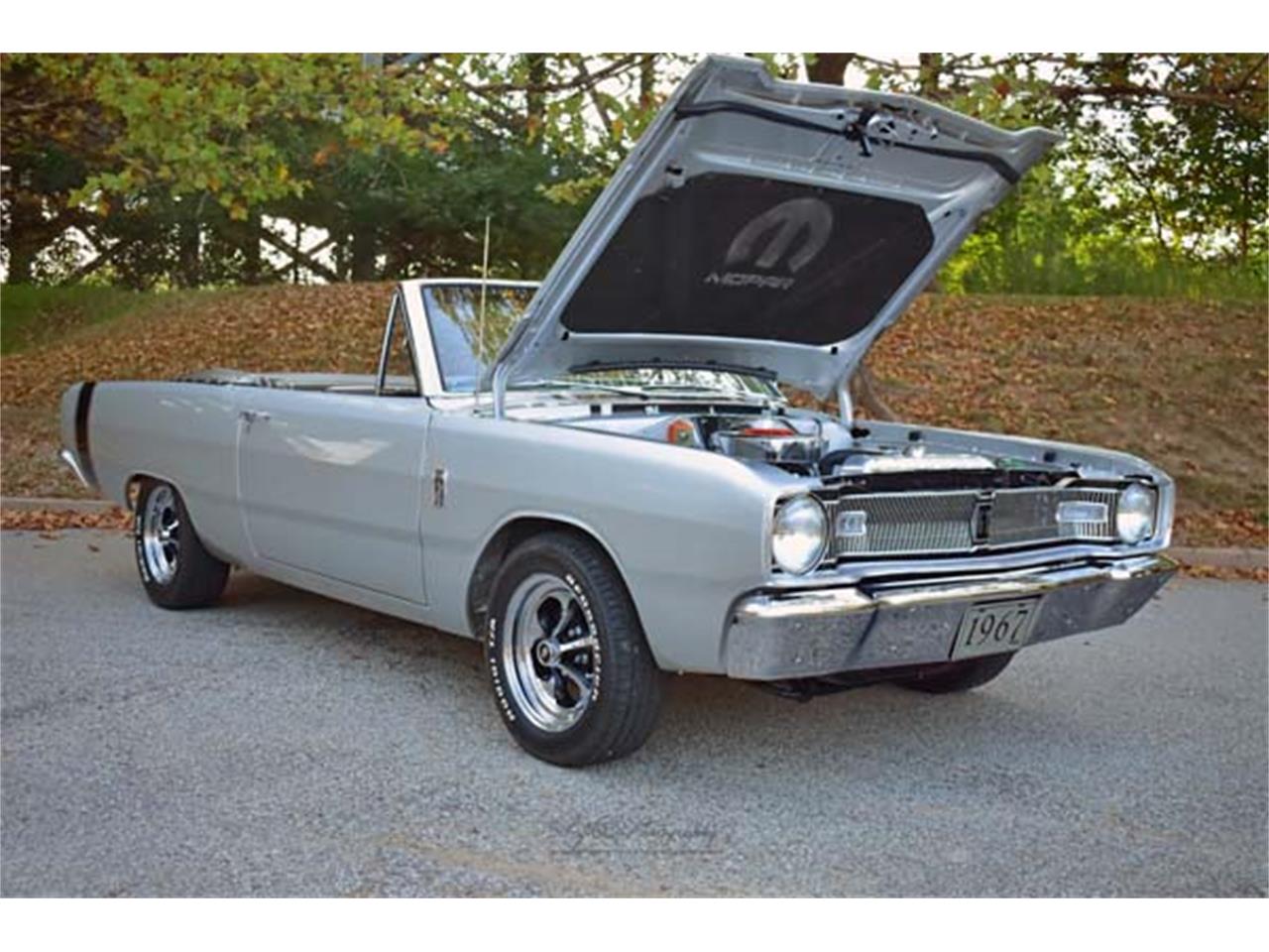 Dodge-Dart-gt-1967-Silver-BlackSilver-12