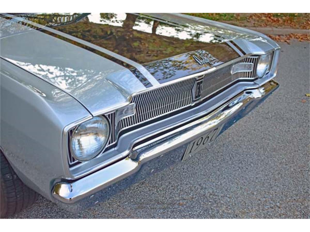 Dodge-Dart-gt-1967-Silver-BlackSilver-14