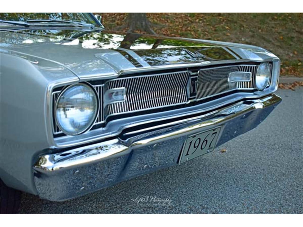 Dodge-Dart-gt-1967-Silver-BlackSilver-16