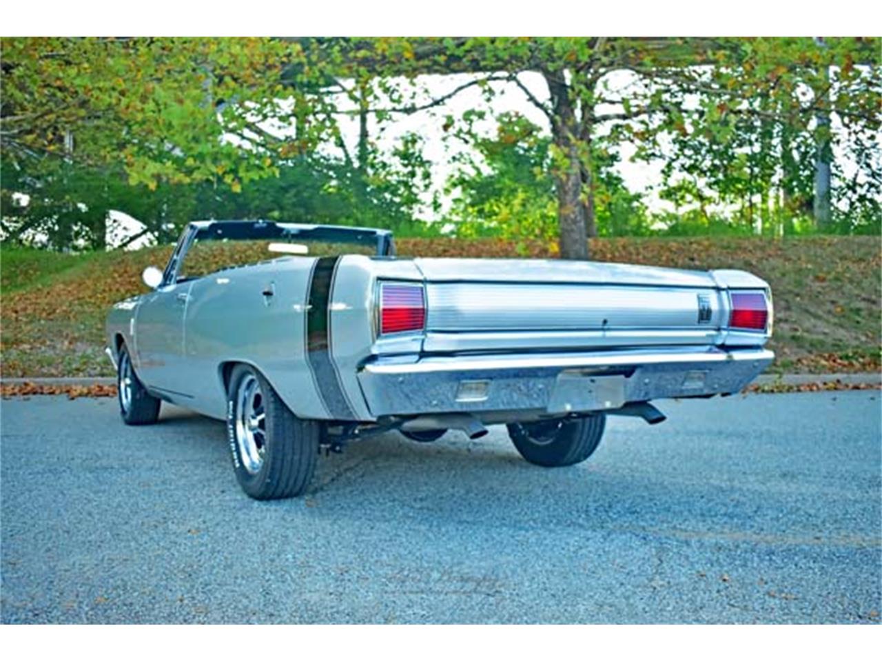 Dodge-Dart-gt-1967-Silver-BlackSilver-18