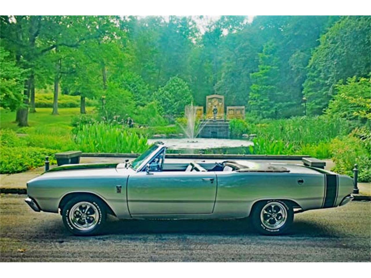 Dodge-Dart-gt-1967-Silver-BlackSilver-2