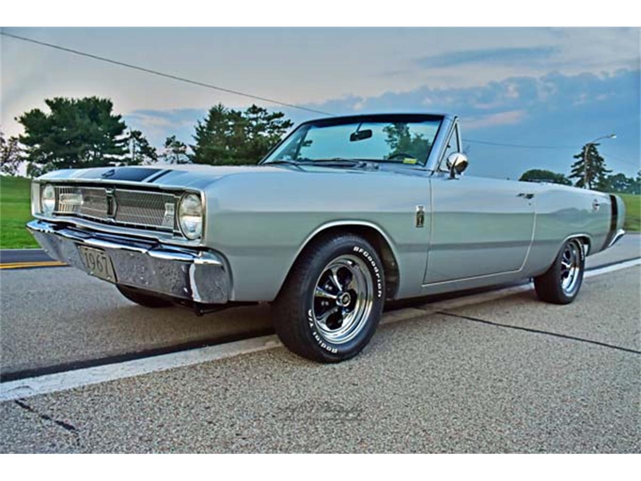 Dodge-Dart-gt-1967-Silver-BlackSilver-29