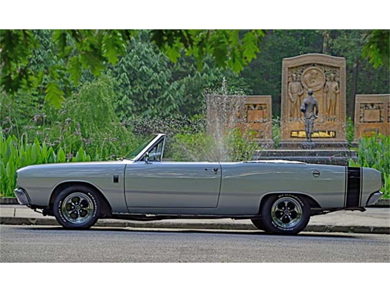 Dodge-Dart-gt-1967-Silver-BlackSilver-33