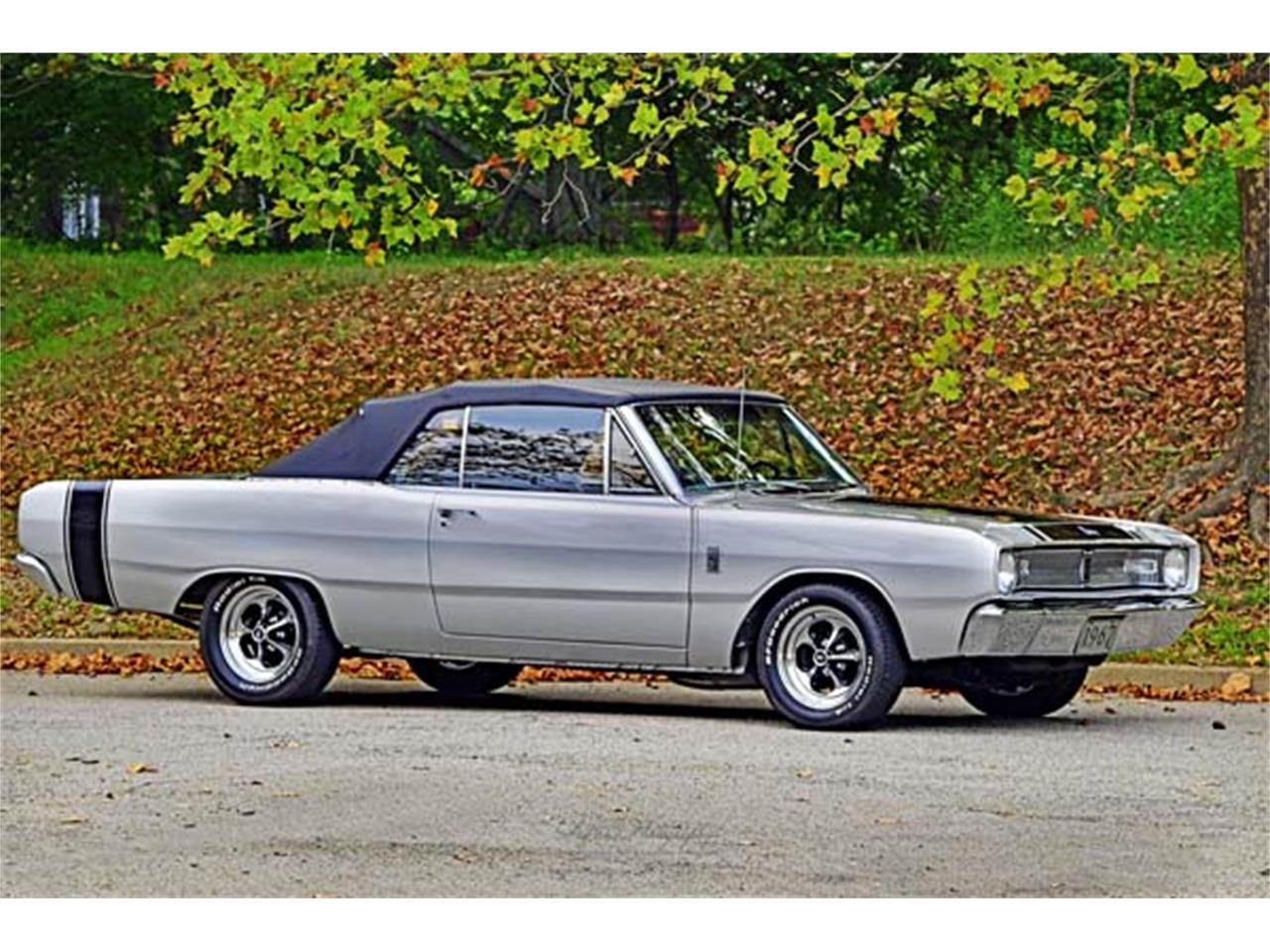 Dodge-Dart-gt-1967-Silver-BlackSilver-37