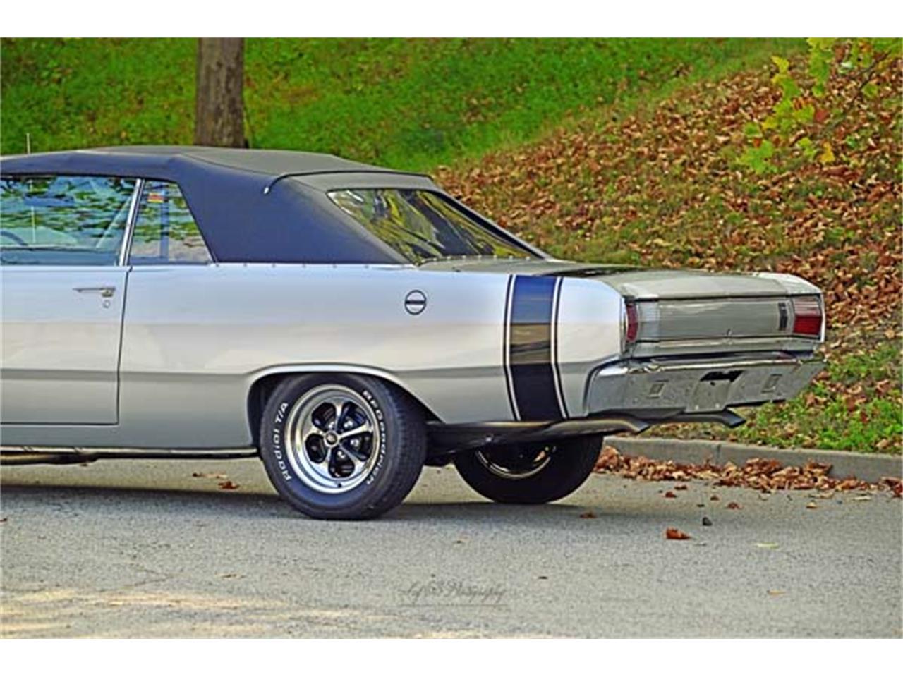 Dodge-Dart-gt-1967-Silver-BlackSilver-4