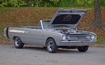 Dodge-Dart-gt-1967-Silver-BlackSilver-49