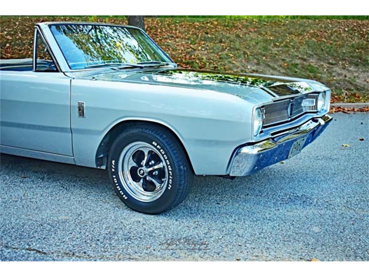 Dodge-Dart-gt-1967-Silver-BlackSilver-58