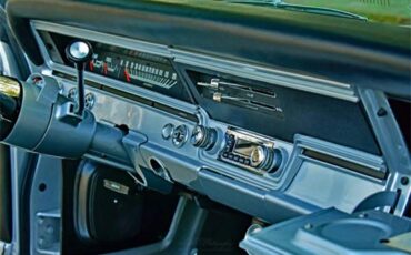 Dodge-Dart-gt-1967-Silver-BlackSilver-6