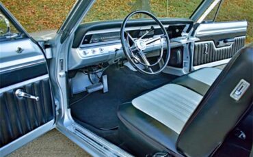Dodge-Dart-gt-1967-Silver-BlackSilver-63