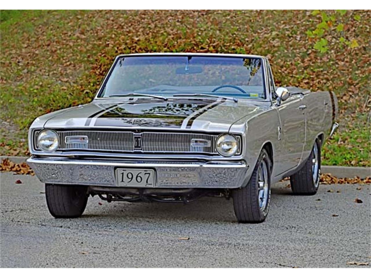 Dodge-Dart-gt-1967-Silver-BlackSilver-67