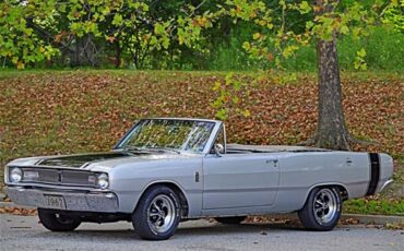 Dodge-Dart-gt-1967-Silver-BlackSilver-82
