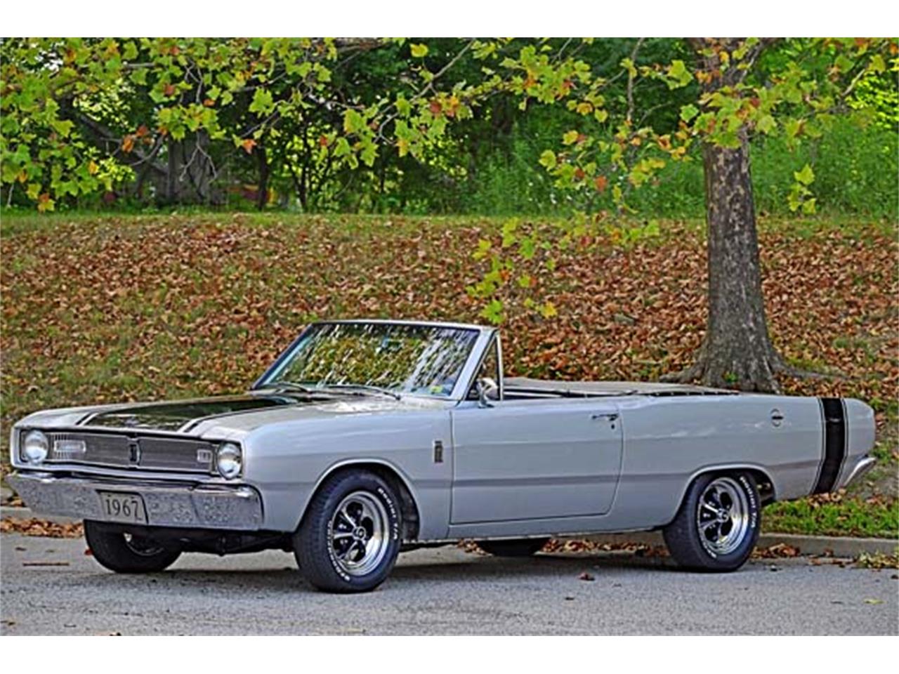 Dodge-Dart-gt-1967-Silver-BlackSilver-82