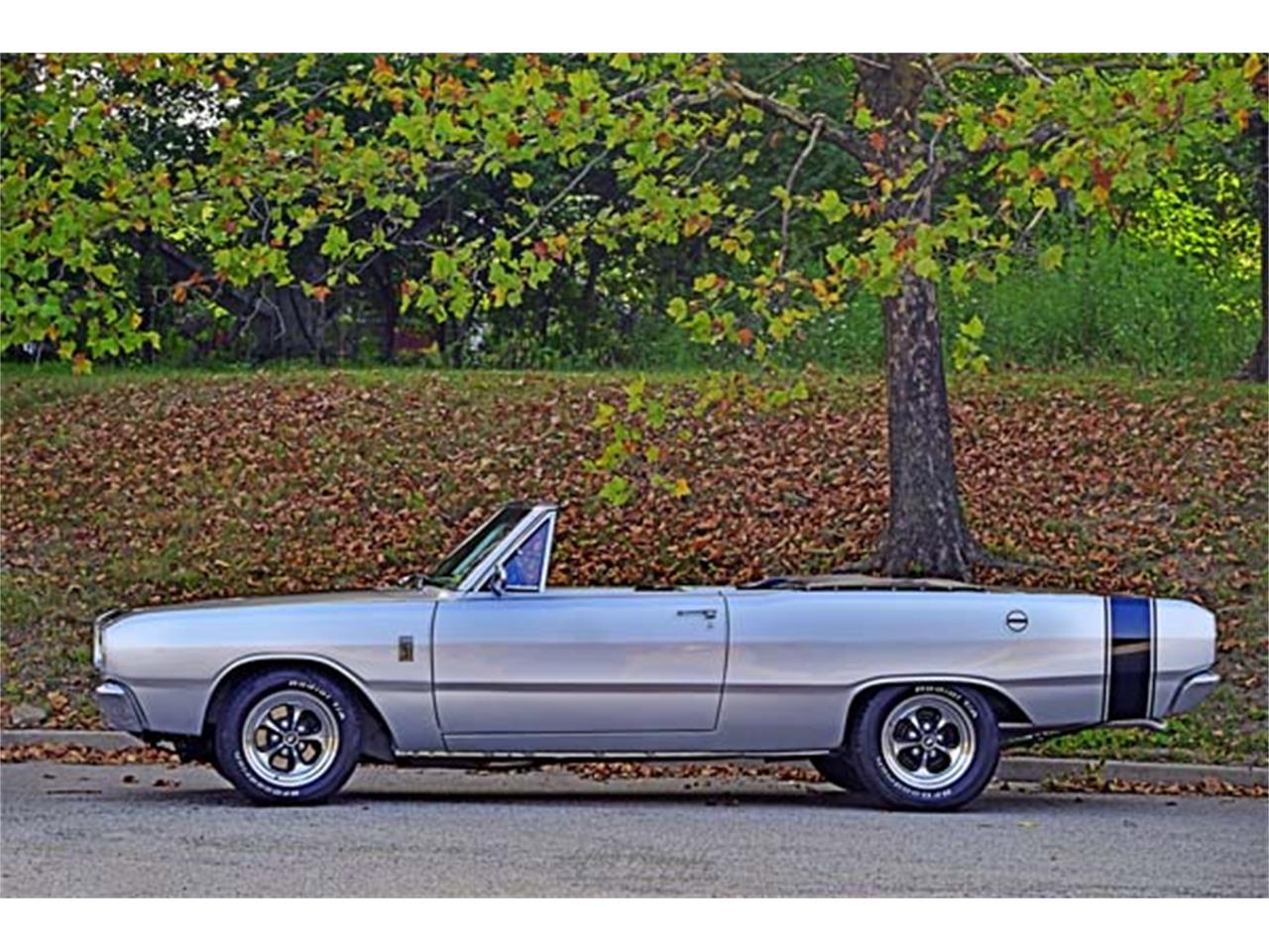 Dodge-Dart-gt-1967-Silver-BlackSilver-88