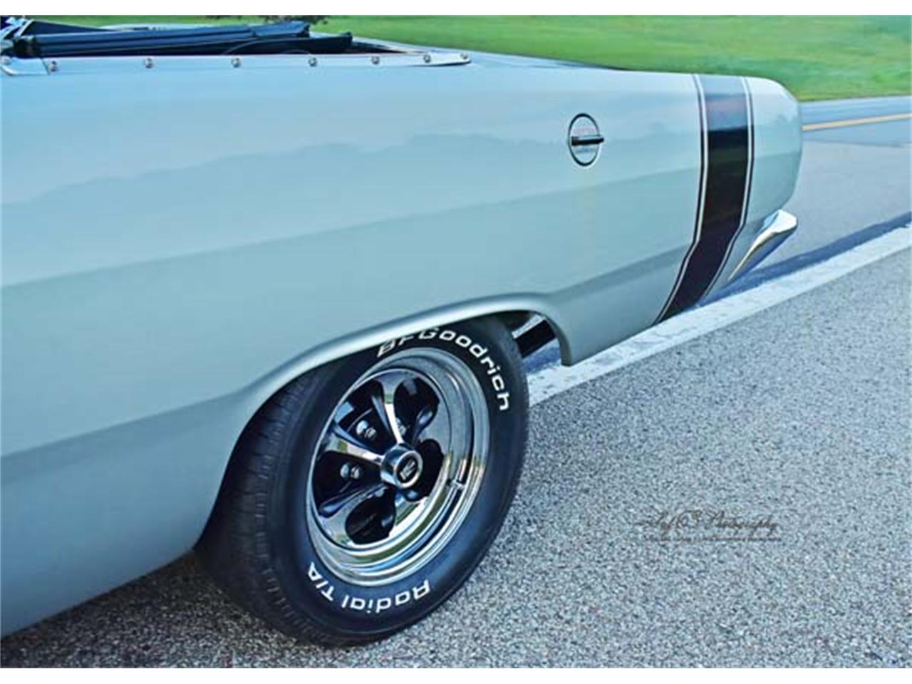 Dodge-Dart-gt-1967-Silver-BlackSilver-91