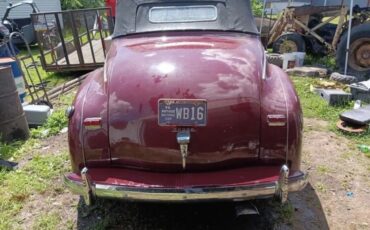 Dodge-Deluxe-1940-4