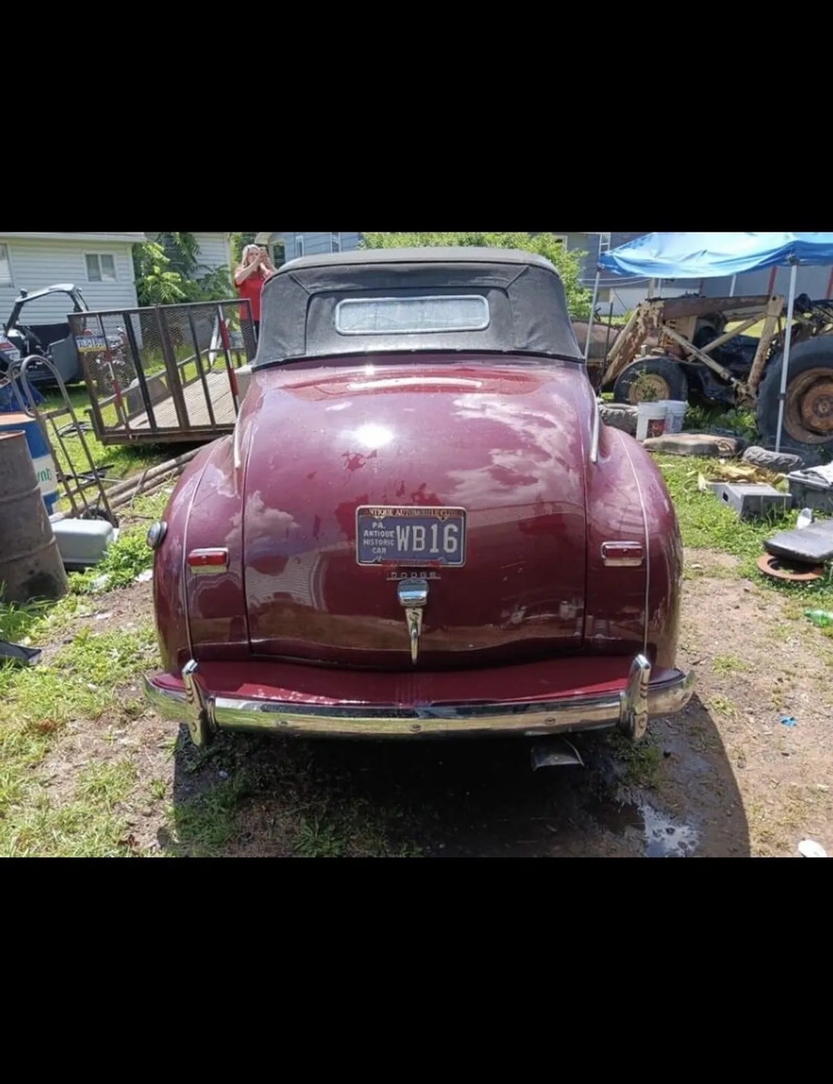 Dodge-Deluxe-1940-4
