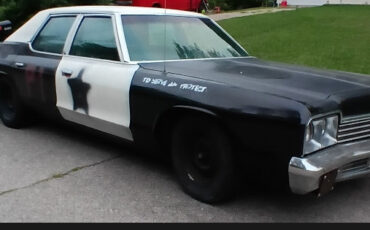 Dodge-Monaco-1974-Sedan