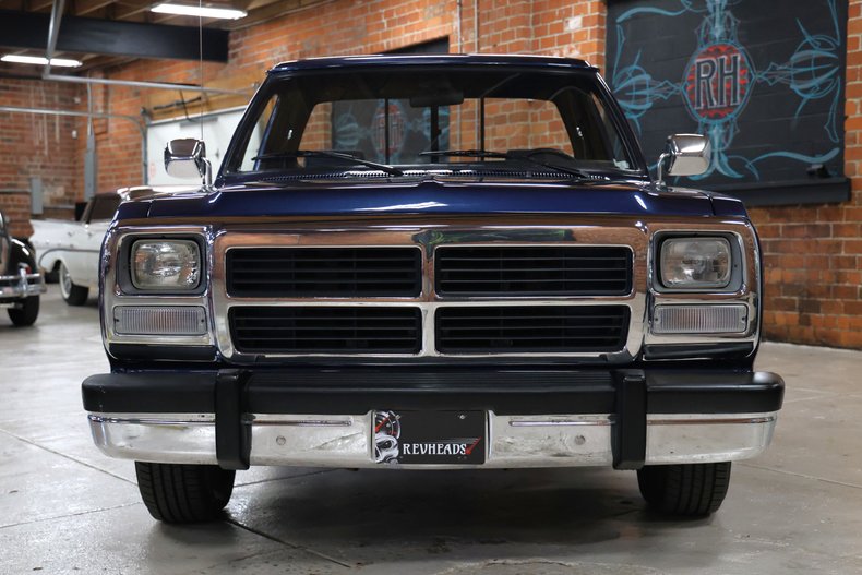 Dodge-Other-1992-Dark-Spectrum-Blue-M-Gray-10