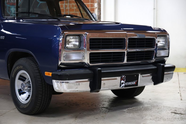 Dodge-Other-1992-Dark-Spectrum-Blue-M-Gray-11
