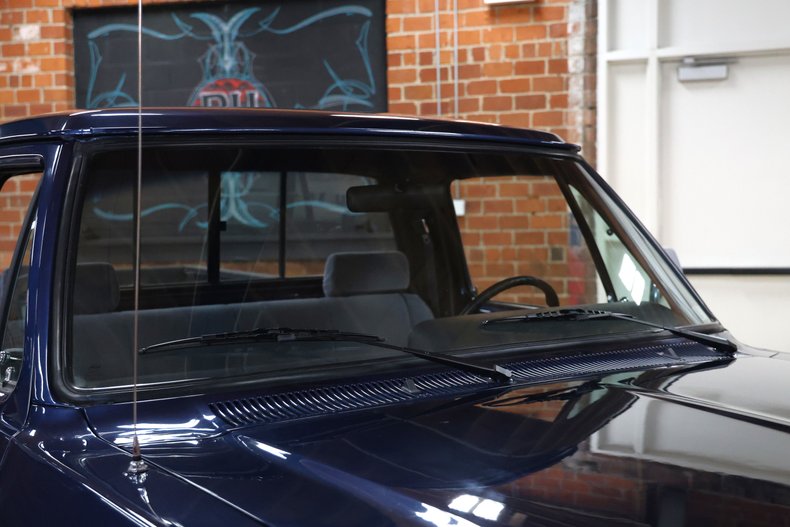 Dodge-Other-1992-Dark-Spectrum-Blue-M-Gray-24