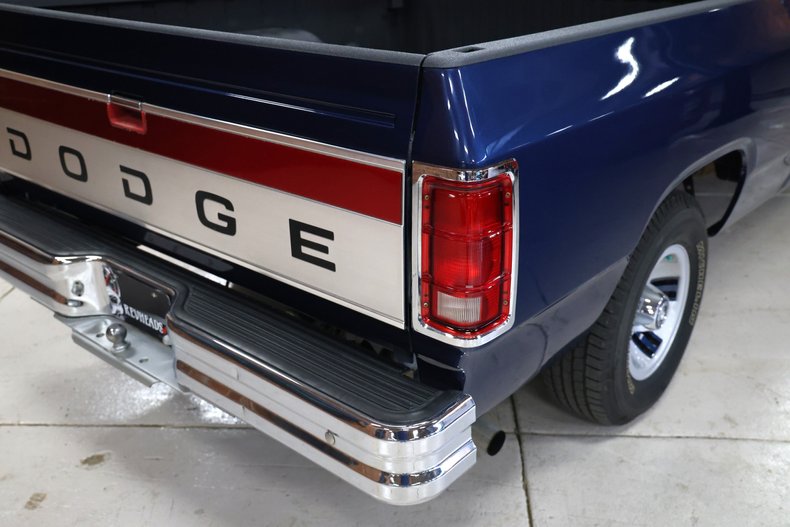 Dodge-Other-1992-Dark-Spectrum-Blue-M-Gray-34