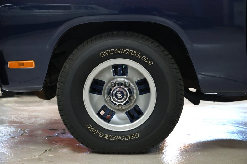 Dodge-Other-1992-Dark-Spectrum-Blue-M-Gray-42