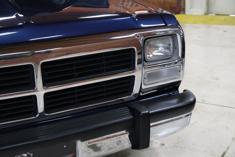 Dodge-Other-1992-Dark-Spectrum-Blue-M-Gray-9