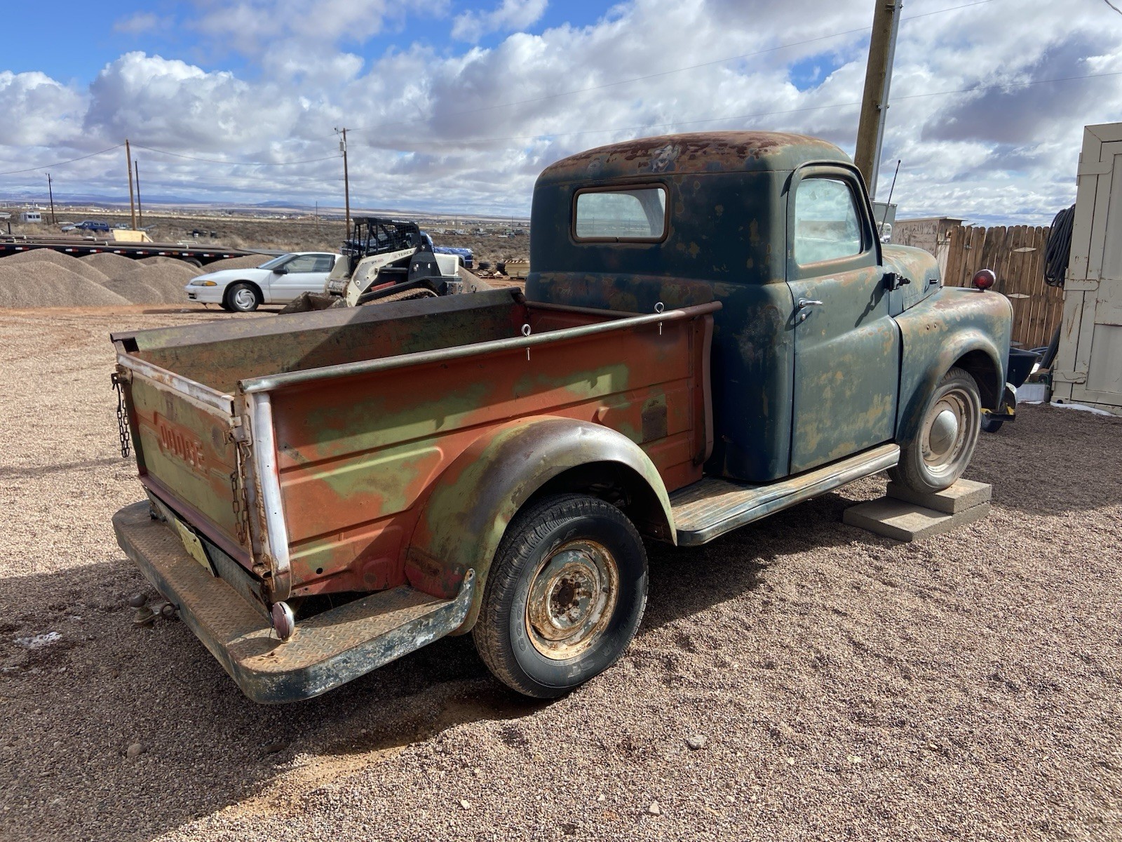Dodge-Other-Pickups-1948-Standard-Cab-Pickup-2