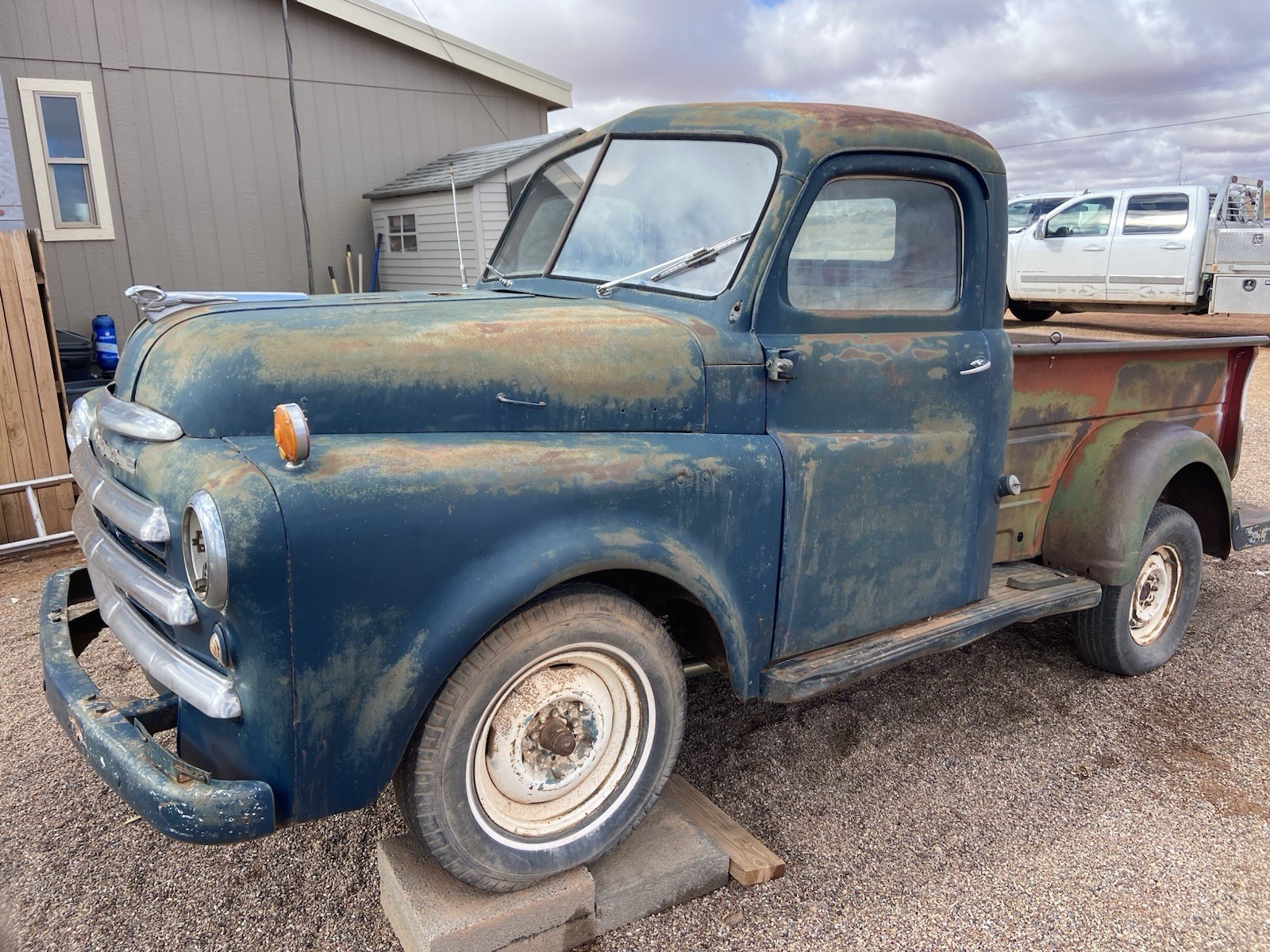 Dodge-Other-Pickups-1948-Standard-Cab-Pickup-8