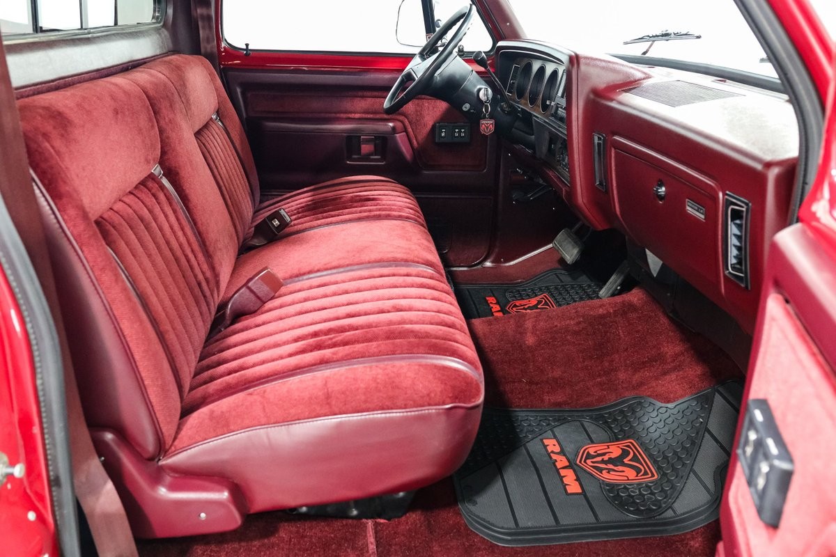 Dodge-Other-Pickups-1989-Pickup-Truck-21