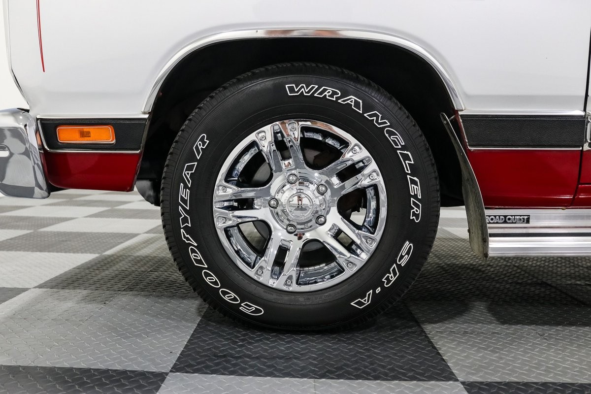 Dodge-Other-Pickups-1989-Pickup-Truck-9