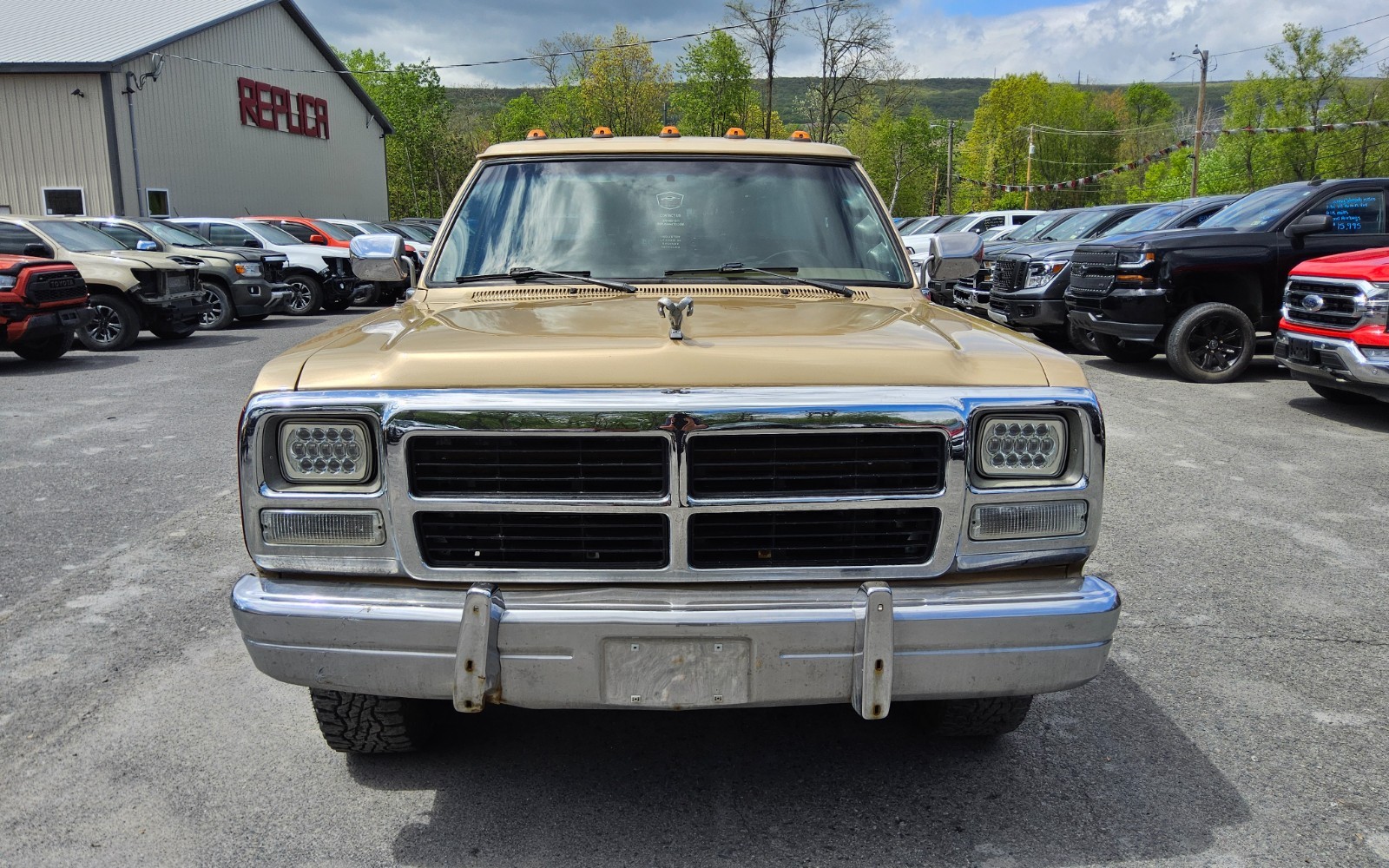 Dodge-Other-Pickups-1991-Standard-Cab-Pickup-1