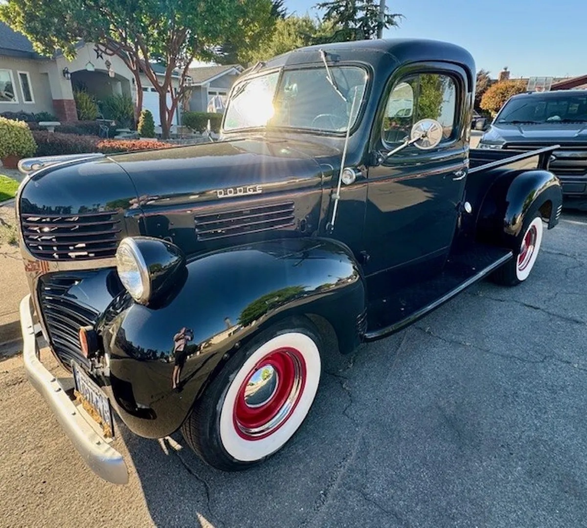 Dodge-Pickup-1947-Black-Black-3