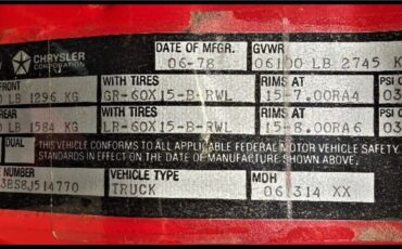 Dodge-Pickup-1978-Red-Red-2