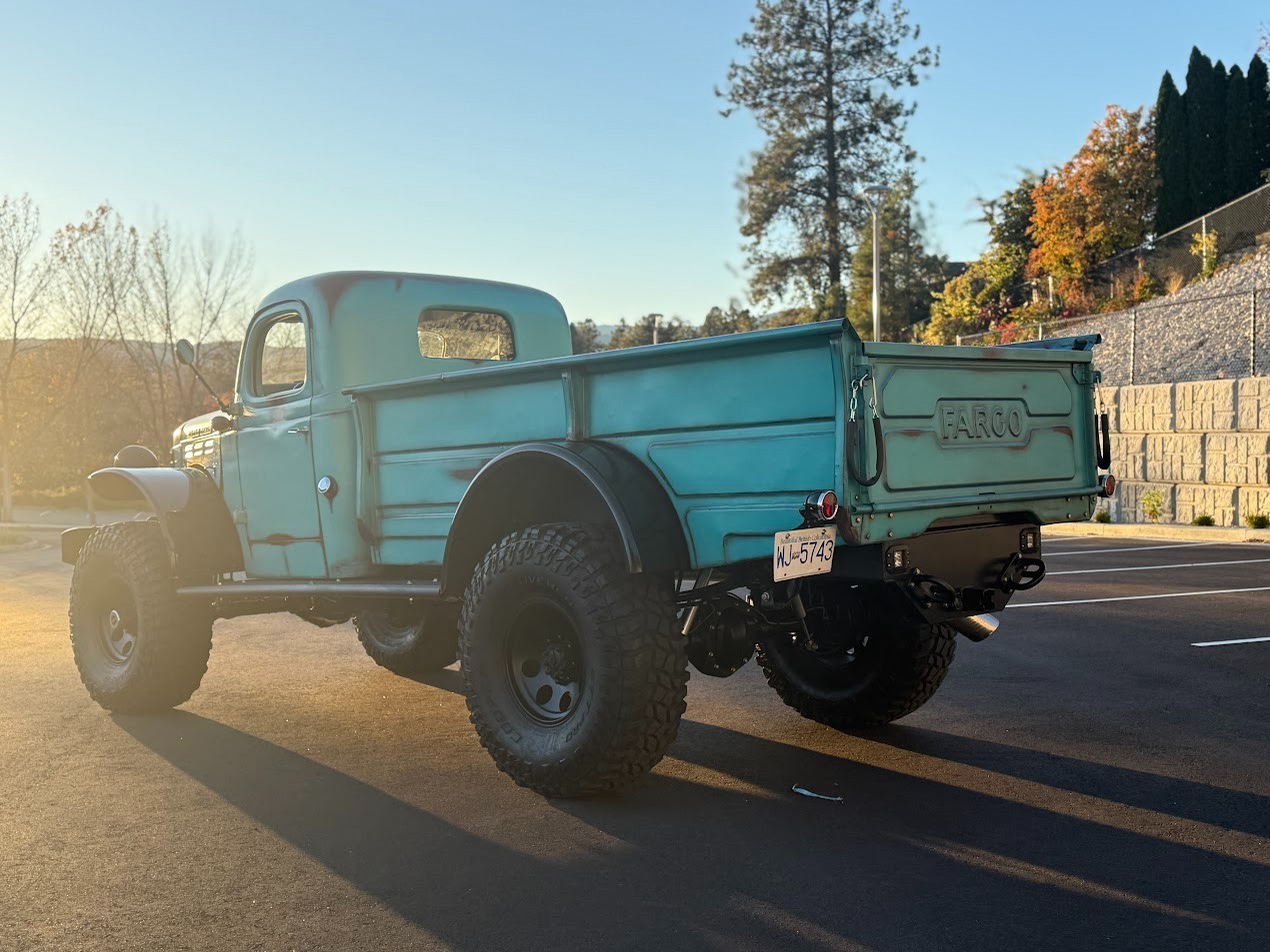 Dodge-Power-Wagon-1957-Extended-Cab-Pickup-11