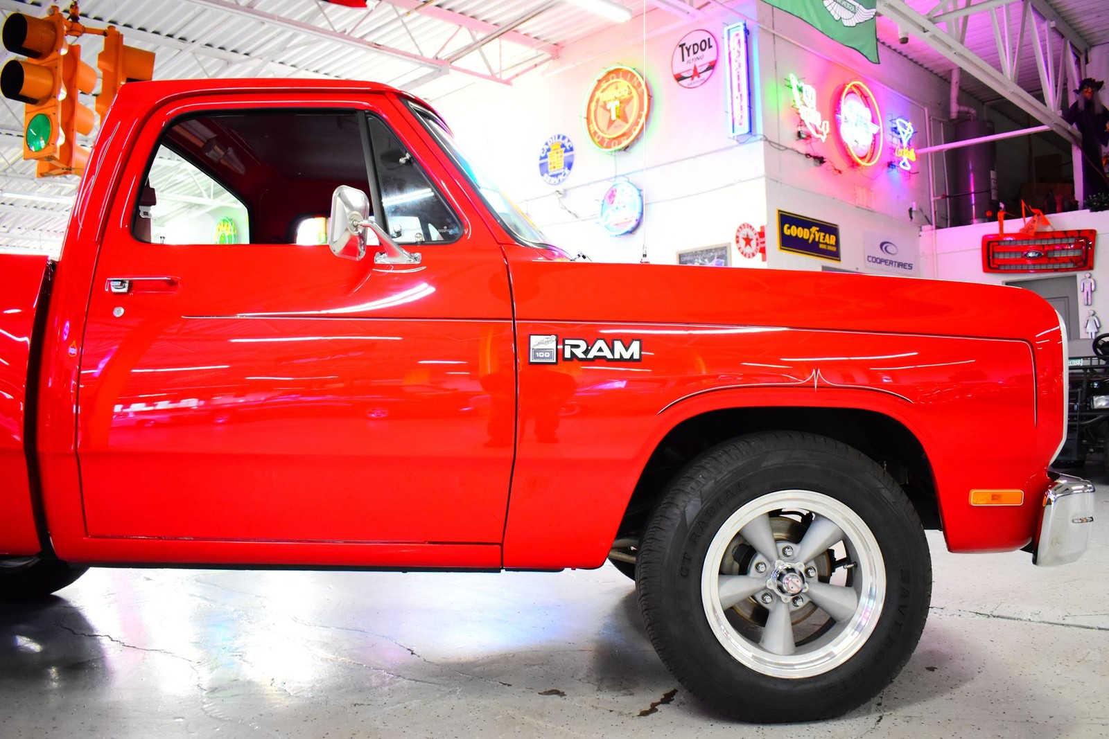 Dodge-Ram-1500-1988-Other-7