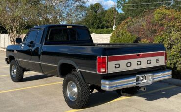 Dodge-Ram-1993-14