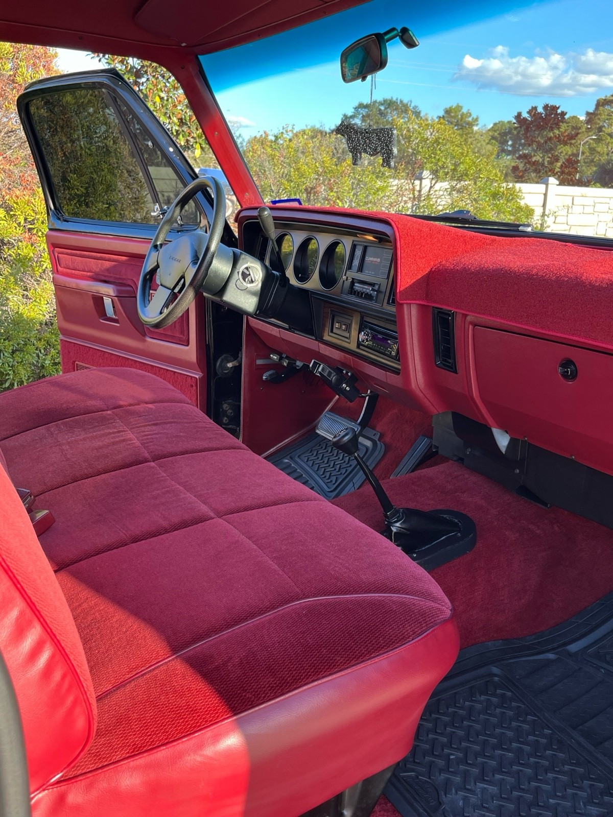 Dodge-Ram-1993-25