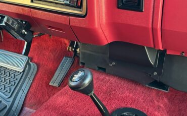 Dodge-Ram-1993-32