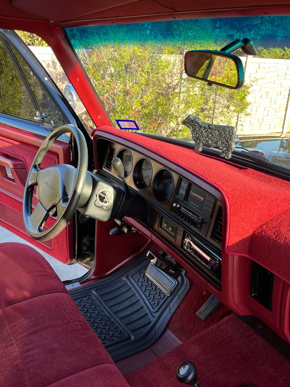 Dodge-Ram-1993-35